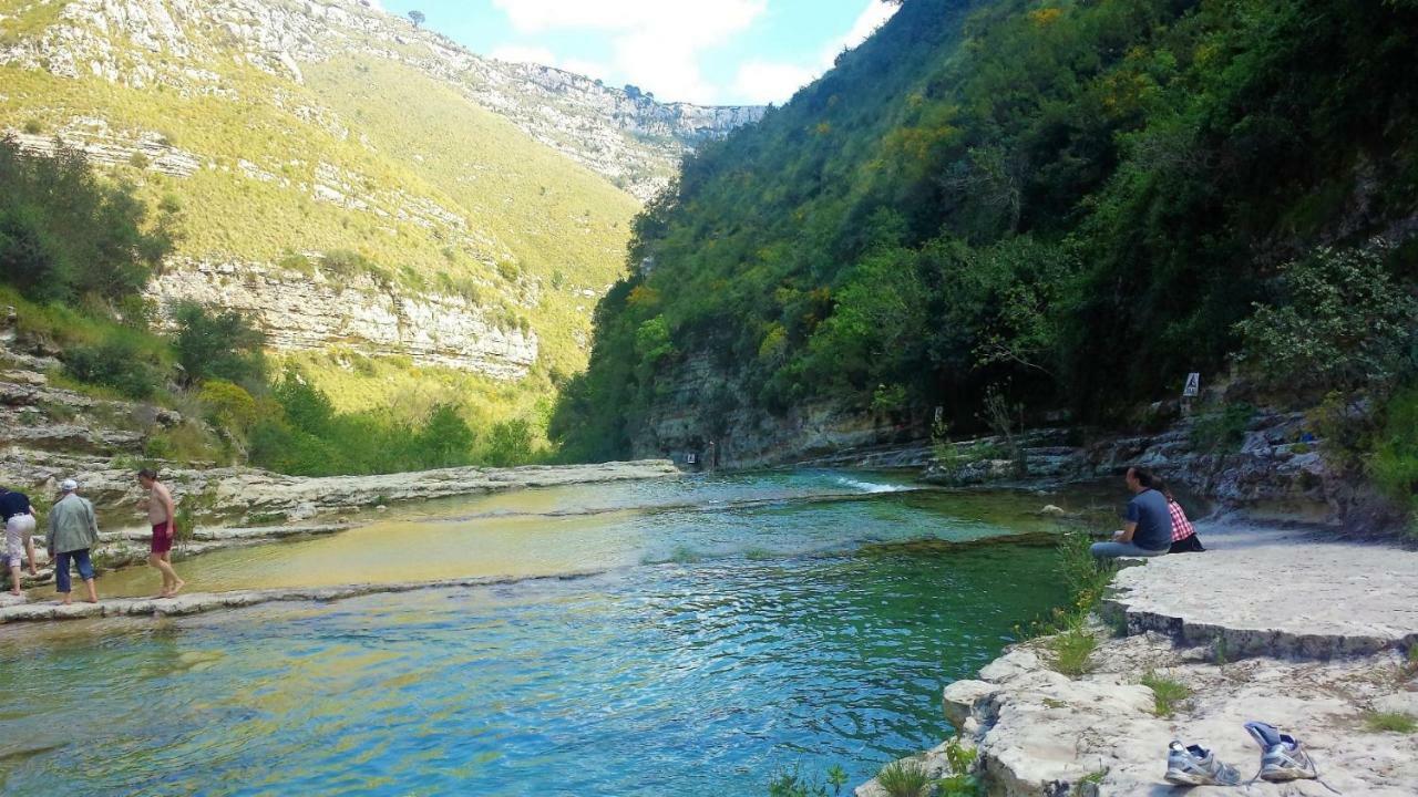 Maride Holiday Noto Bagian luar foto